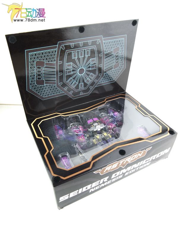 Astron Seiger Omnicron SG Energon Optimus Prime Wing Saber